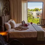 2Br With Fast Wifi Free Bikes, Rooftop, Pool, And Gym