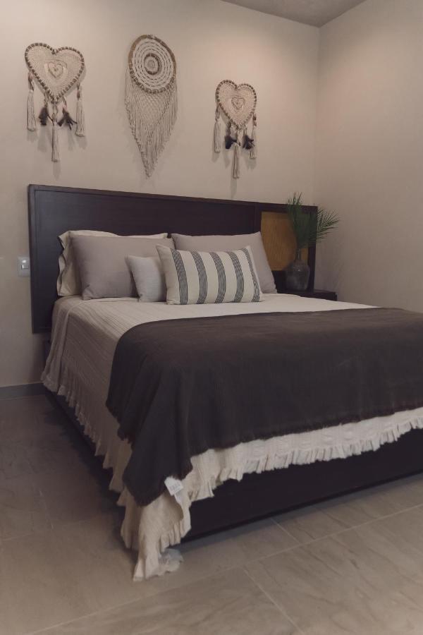 Hotel Stylish 2br Private Pool, Terrace, Fast Wifi A102 3*