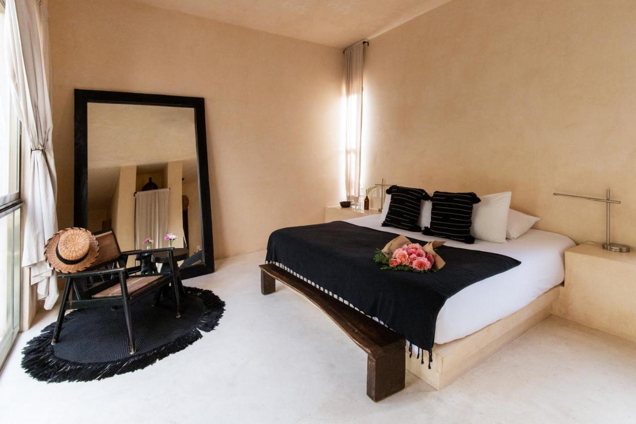Nest Hotel