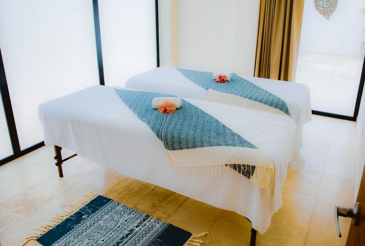 Hotel The Waves By Experience 4*