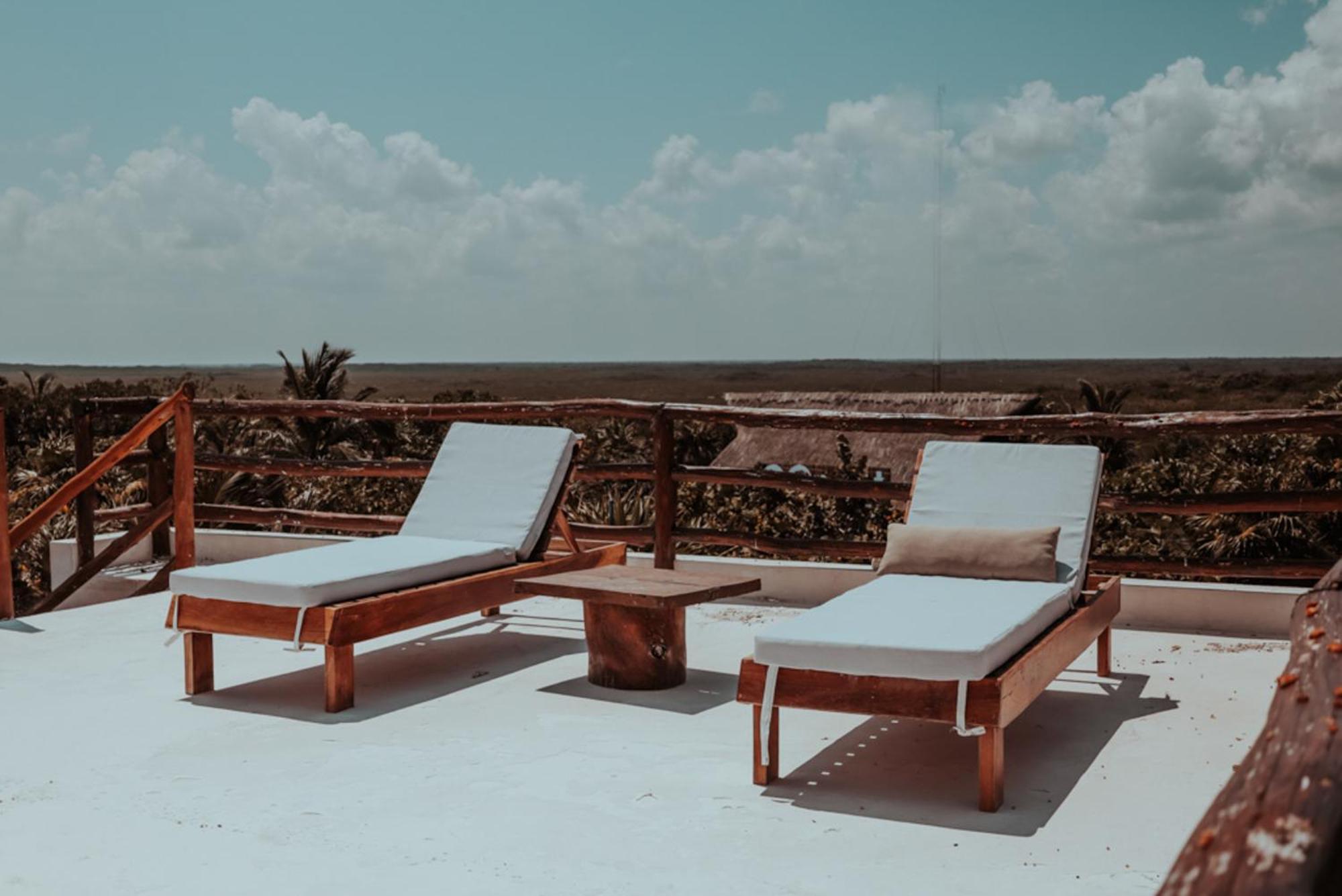 Hotel Niken Beachfront 4*