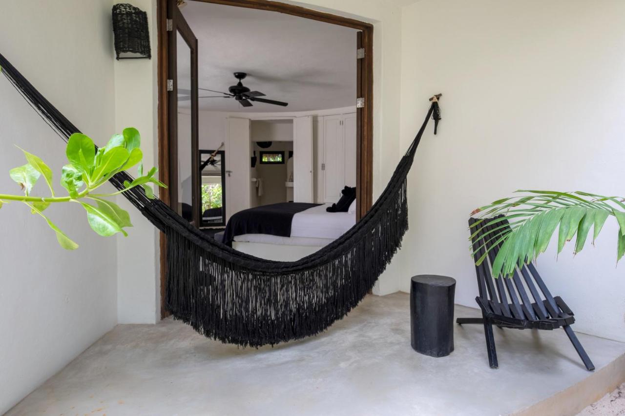 Nest Hotel 4*