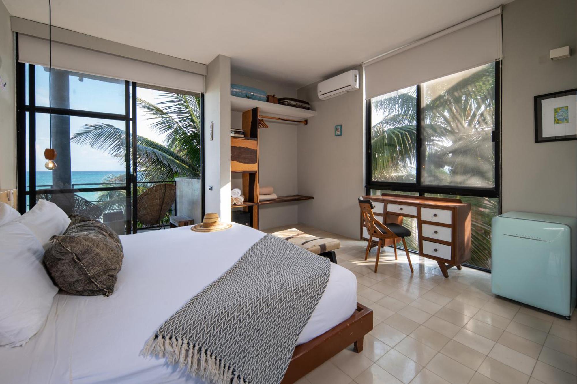 Tropicalito On The Hotel *