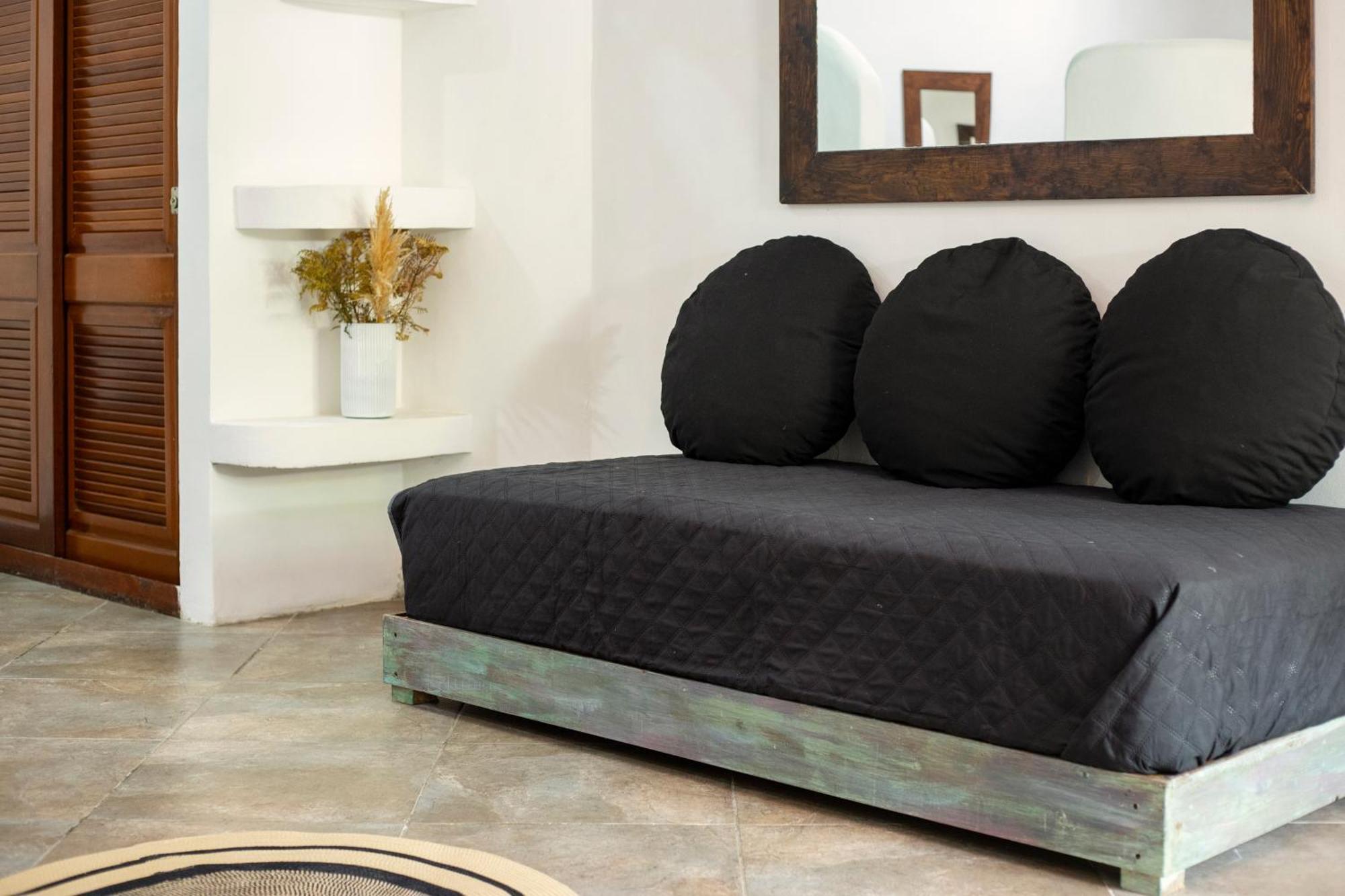 Sonido Del Mar Boutique&yoga Loft