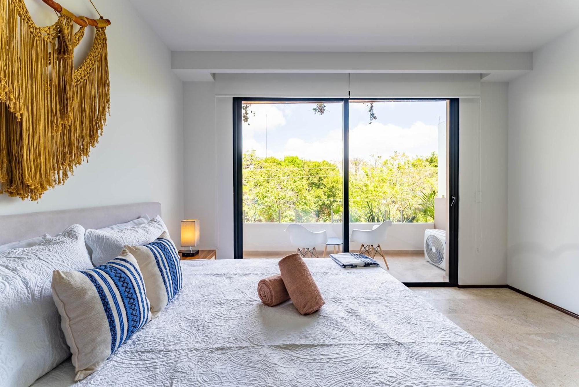 Menesse * Tulum
