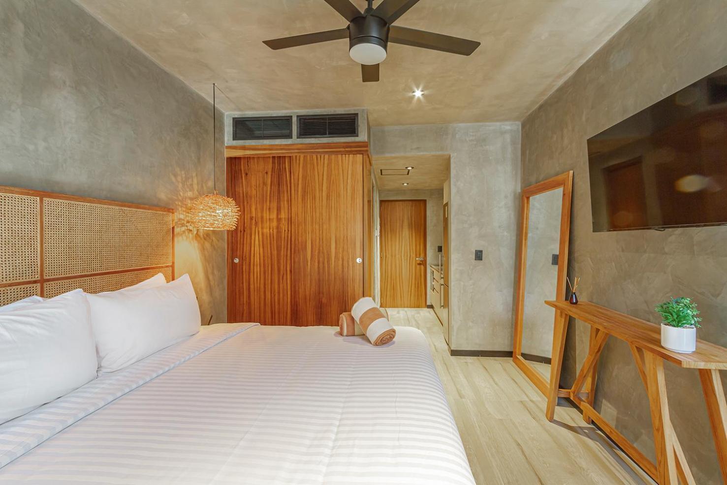 Impresionante Tuk Aparthotel *