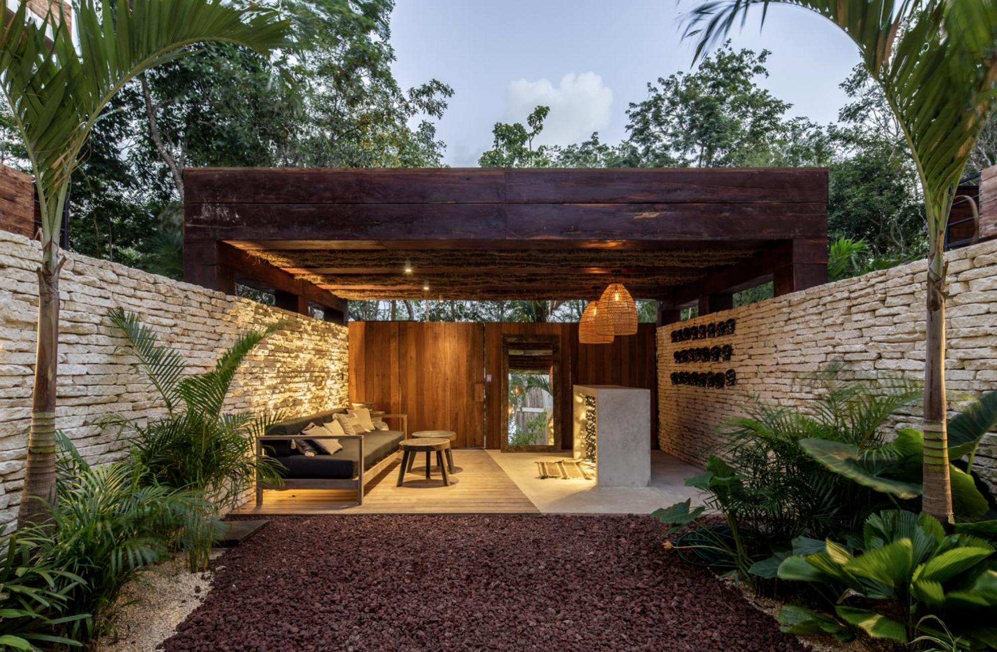 Apartment Charming Getaway In Prime Location