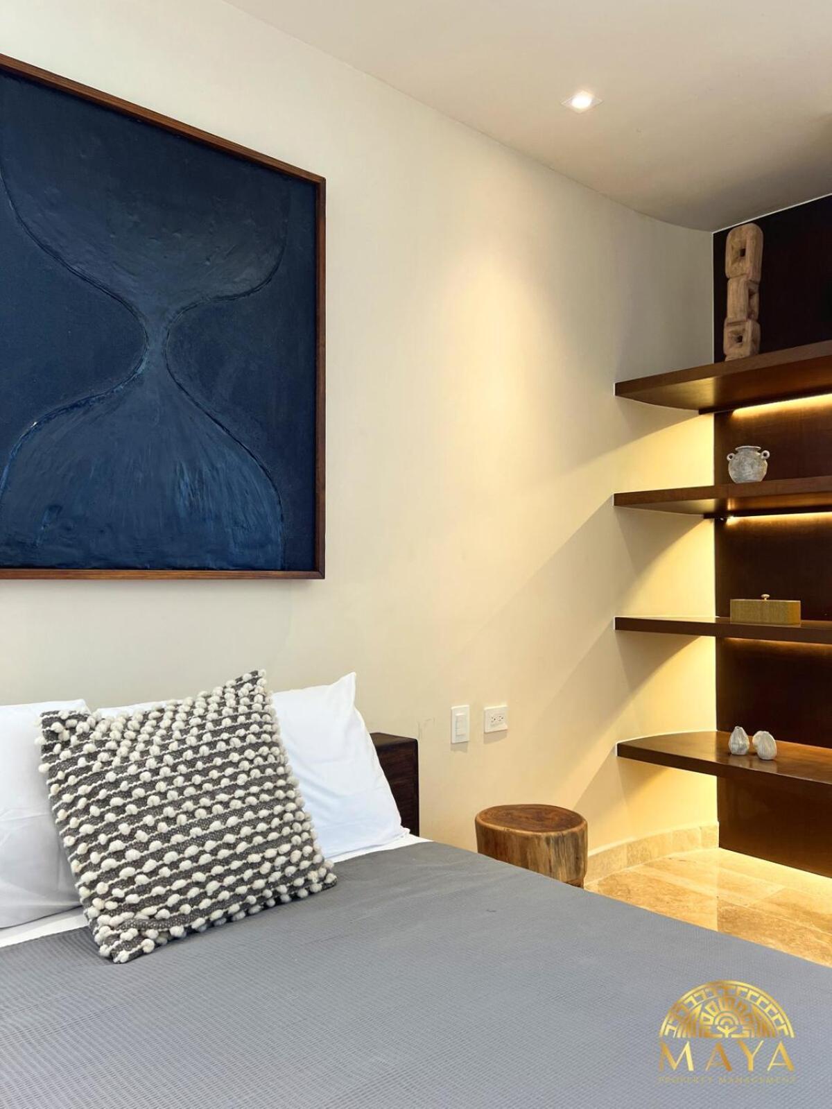 Peregrina 101a 2br Luxury Apartment *