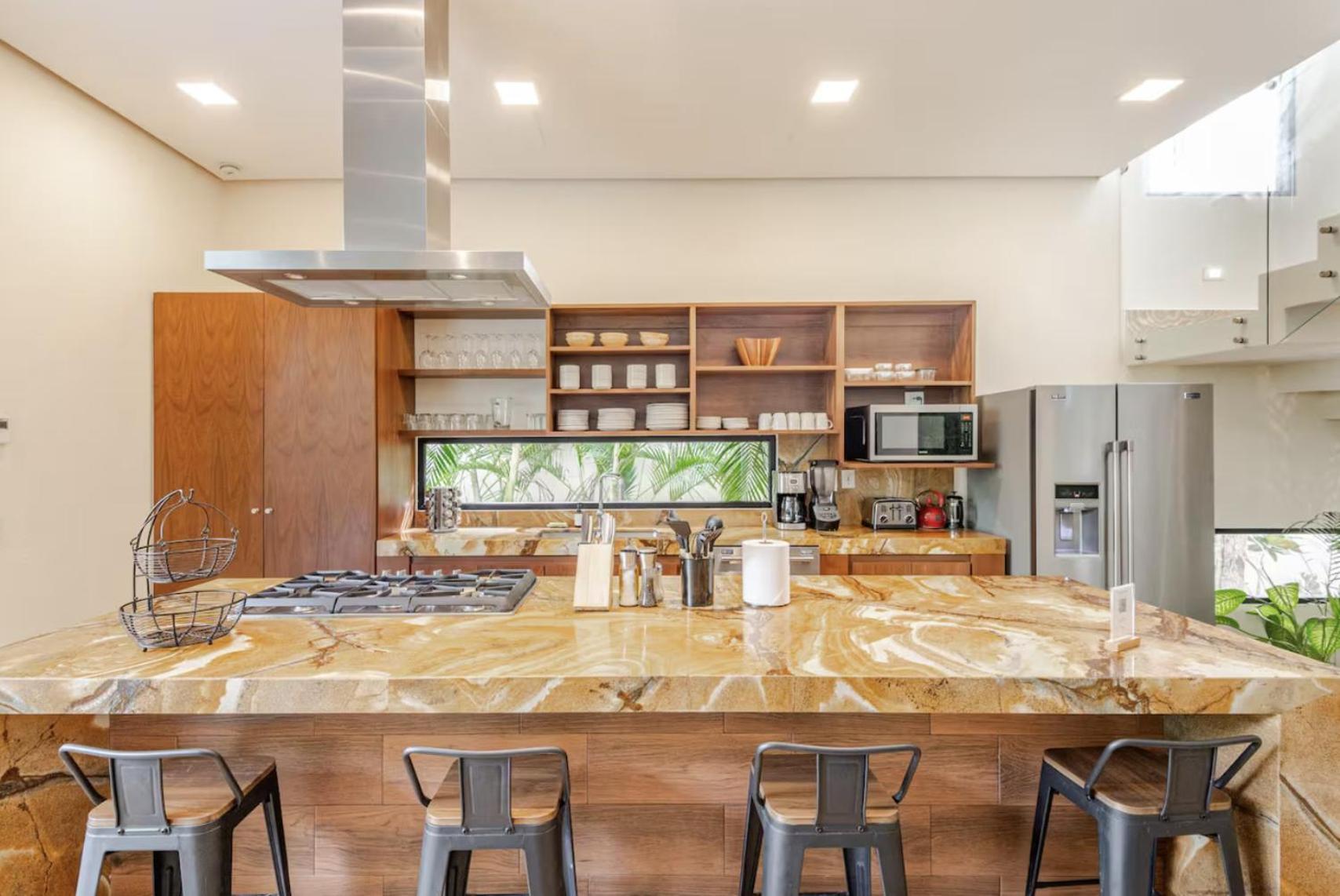 Villa Tuuk: Luxury 5-bedroom With Private Pool And Concierge
