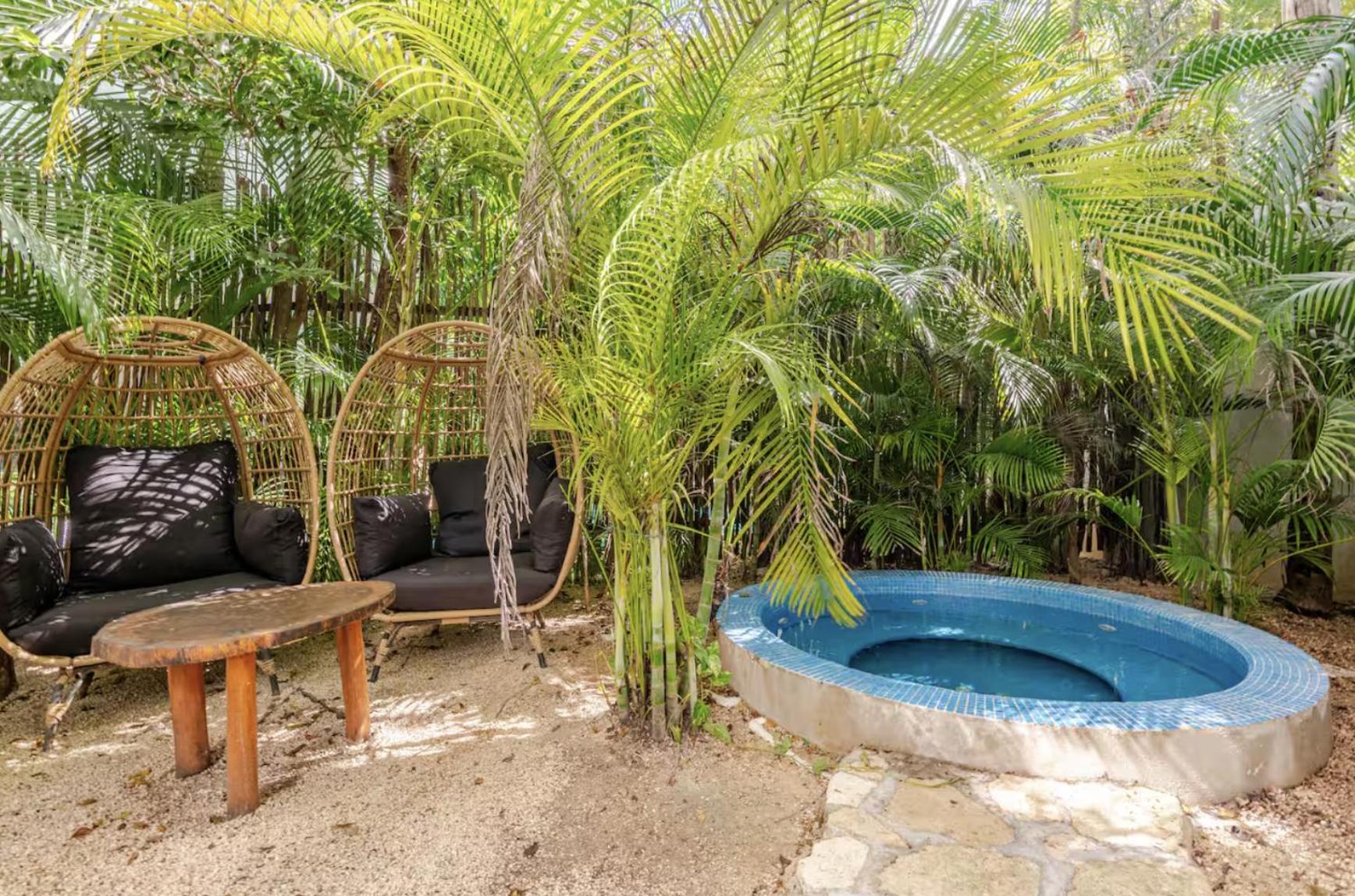 Tuuk: Luxury 5-bedroom With Private Pool And Concierge