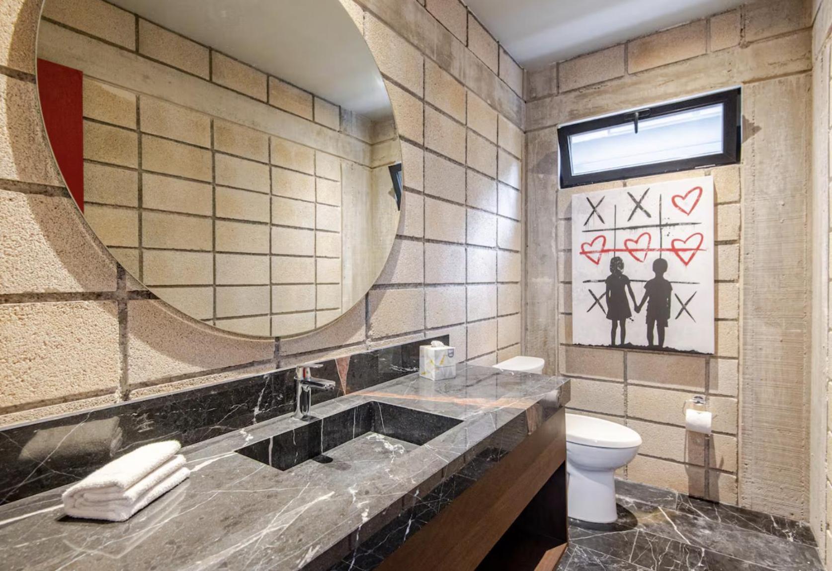 Tuuk: Luxury 5-bedroom With Private Pool And Concierge