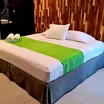 Barronegro (Adults Only)