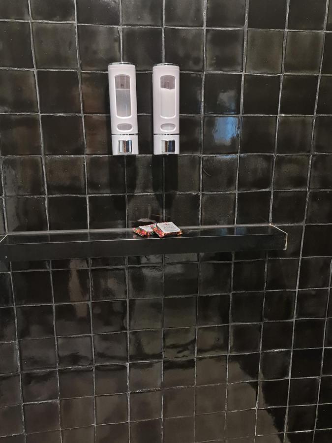 Barronegro (adults Only) 3*